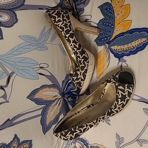 4/$25 Steve Madden Size 7 Heels Used  Condition, 1, 2 Scuffs Used